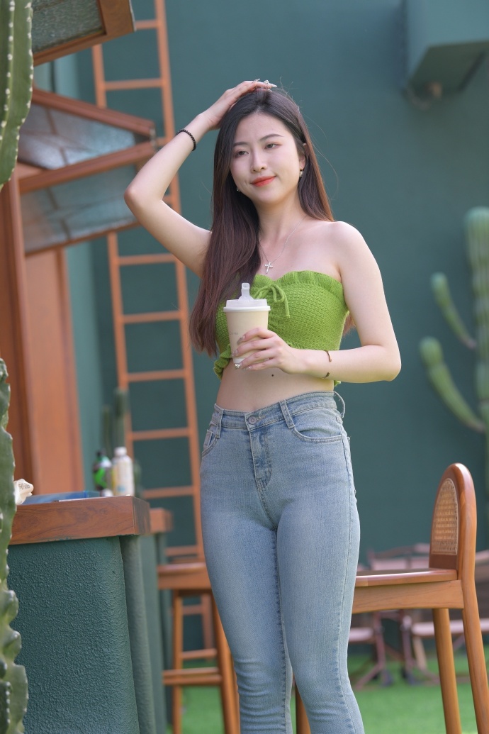 网站色大片免费看V爱游戏ayx美女黄