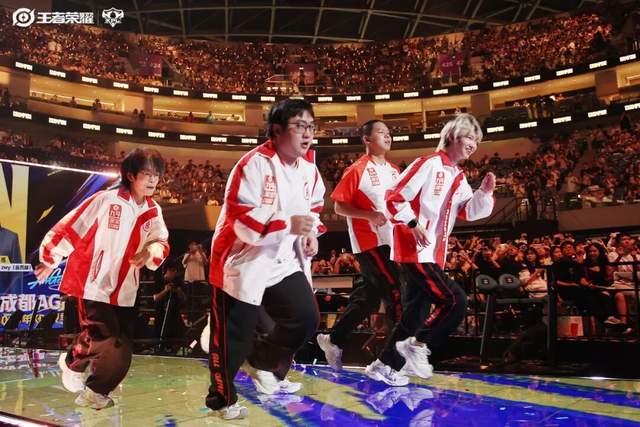 “第七件装备”爱游戏KPL的(图8)